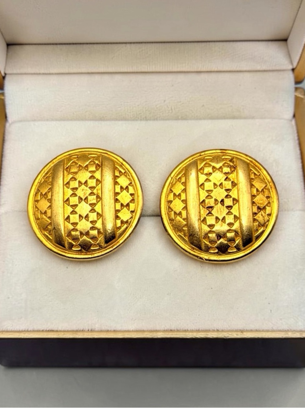 Vintage Givenchy Oversized Matte Gold Tone Textured Round Clip On Earrings 1.25”